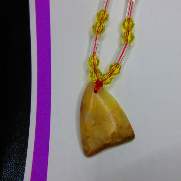 Onyx Continuous 20" Triangular Necklace - Picture 2 of 5